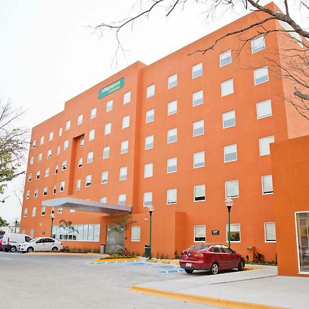 City Express Junior By Marriott Aguascalientes Centro Exteriör bild