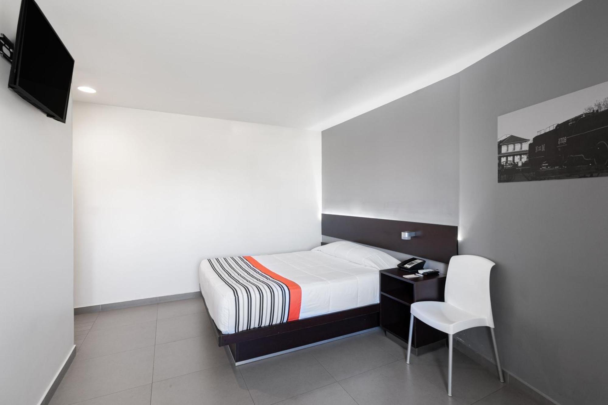 City Express Junior By Marriott Aguascalientes Centro Exteriör bild