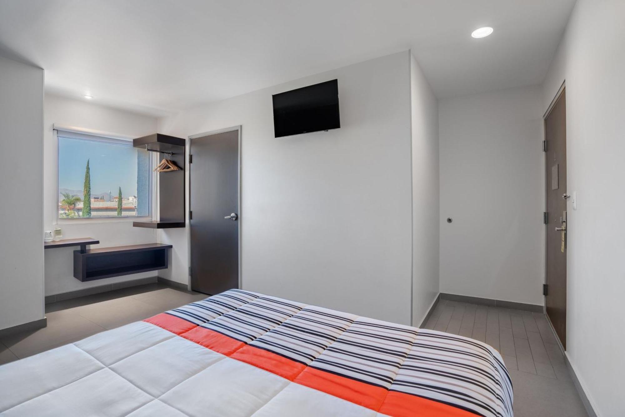 City Express Junior By Marriott Aguascalientes Centro Exteriör bild