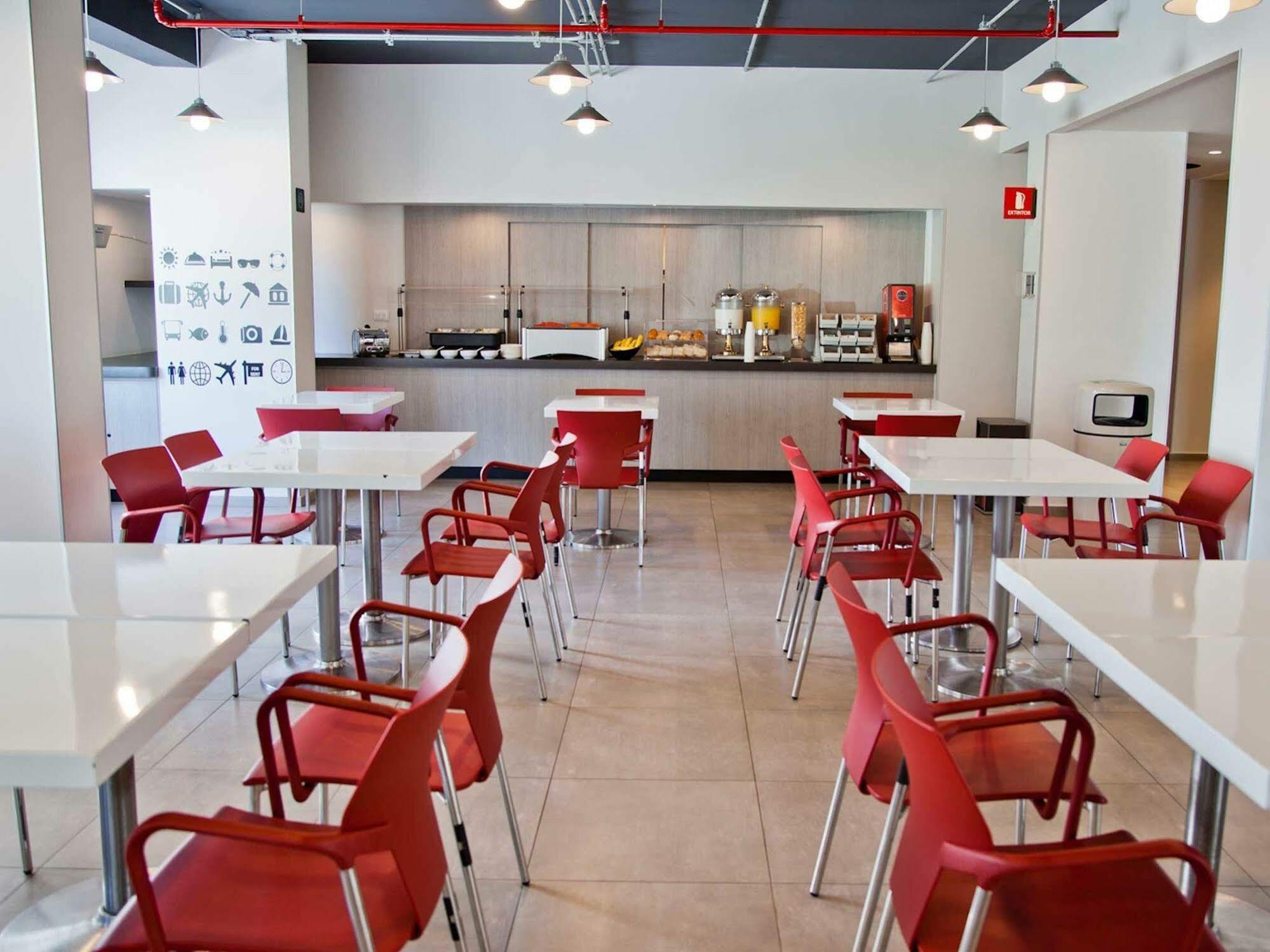 City Express Junior By Marriott Aguascalientes Centro Exteriör bild